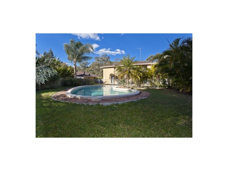 Burleigh Waters QLD 4220
