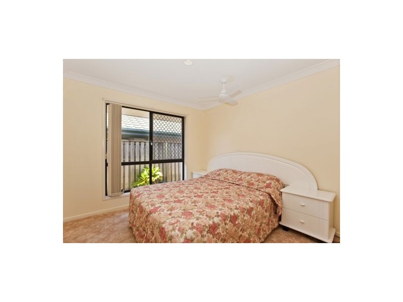 24 Seville Circuit, Burleigh Waters QLD 4220