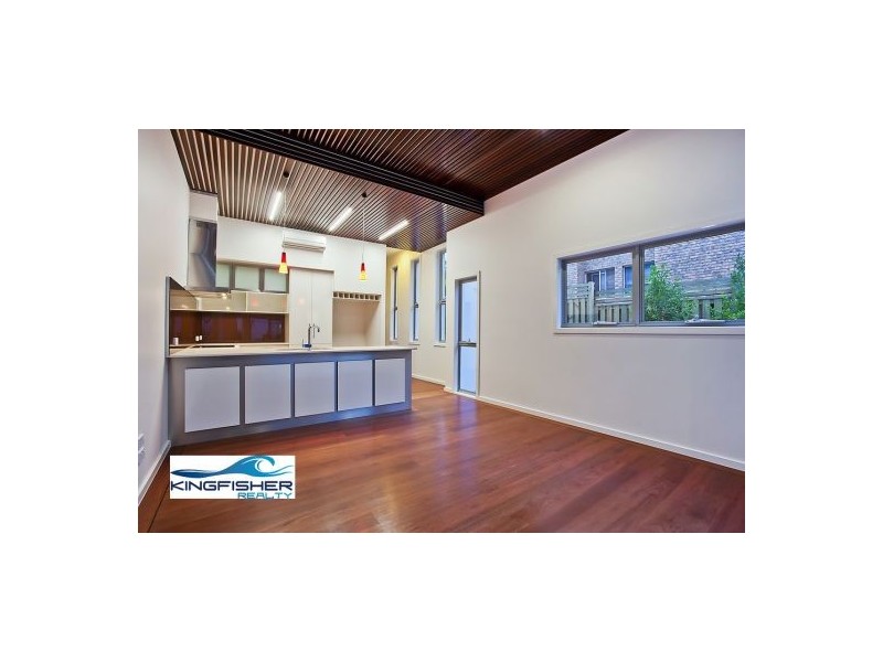 8 Stephens Street, Burleigh Heads QLD 4220