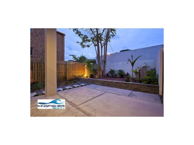 8 Stephens Street, Burleigh Heads QLD 4220