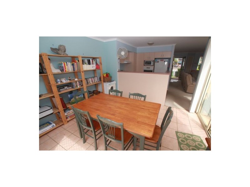 16/18 Tallebudgera Creek Road, Burleigh Heads QLD 4220