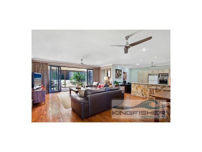 92 West Burleigh Road, Burleigh Heads QLD 4220