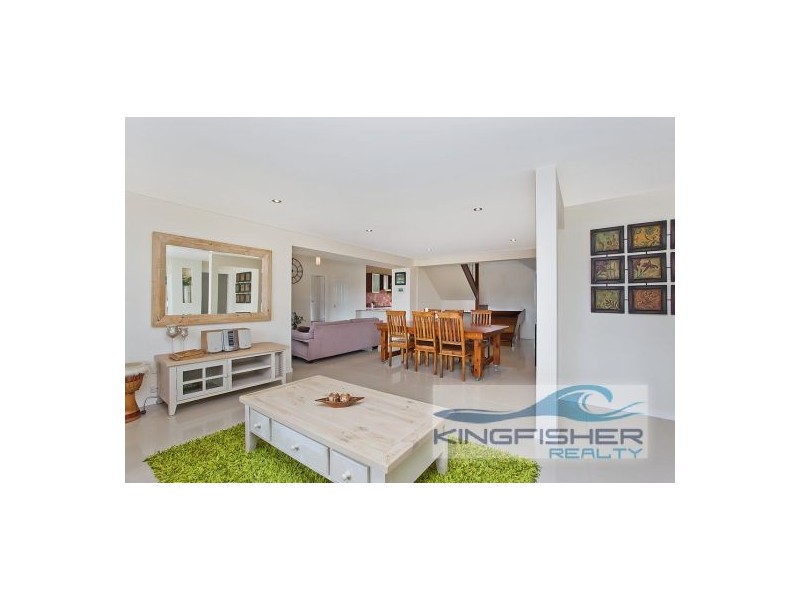 41 Bluejay Street, Burleigh Waters QLD 4220