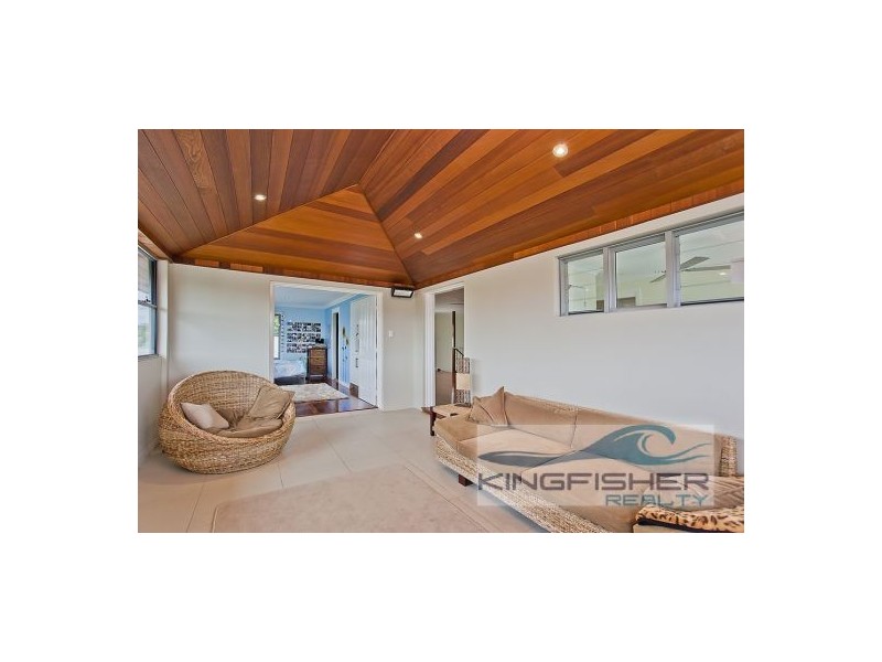 41 Bluejay Street, Burleigh Waters QLD 4220