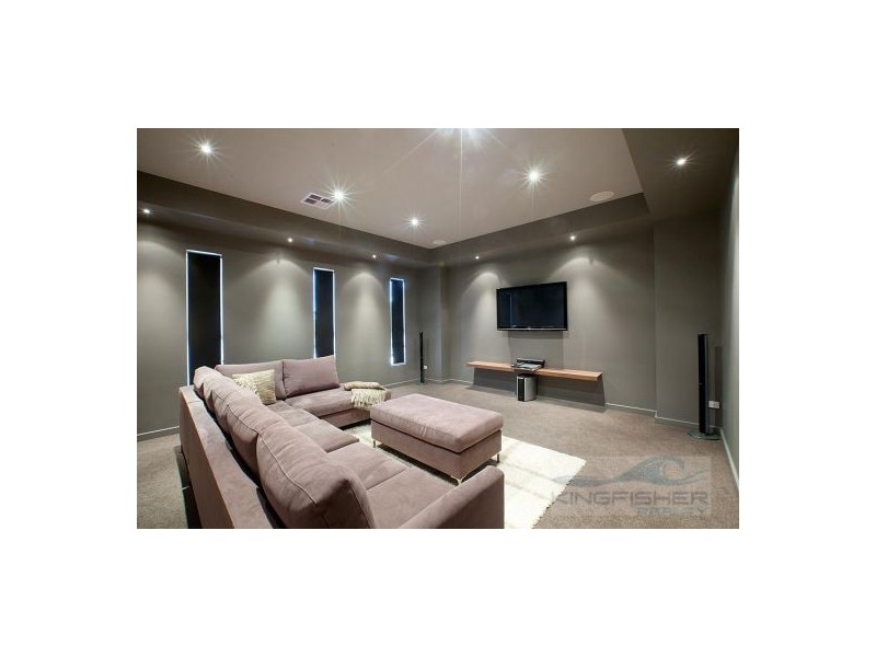 2 Lemana Lane, Burleigh Heads QLD 4220