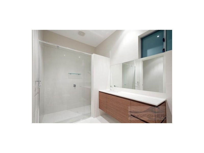 2 Lemana Lane, Burleigh Heads QLD 4220