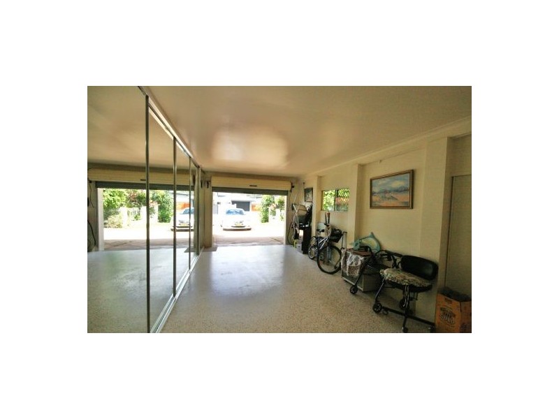 5 Tern Drive, Burleigh Waters QLD 4220