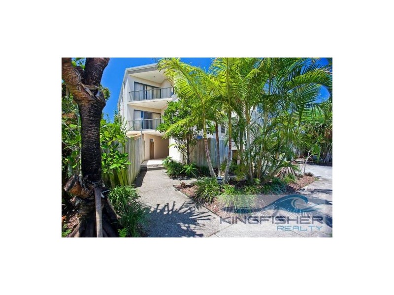 2/53 Petrel Avenue, Mermaid Beach QLD 4218