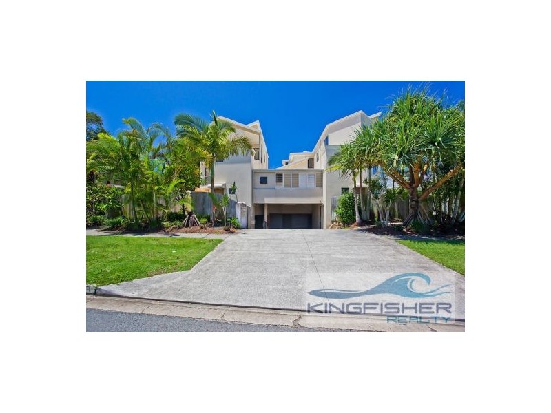 2/53 Petrel Avenue, Mermaid Beach QLD 4218