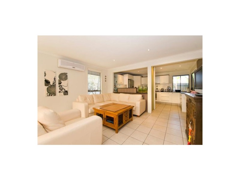 2/118 Petrel Avenue, Mermaid Beach QLD 4218