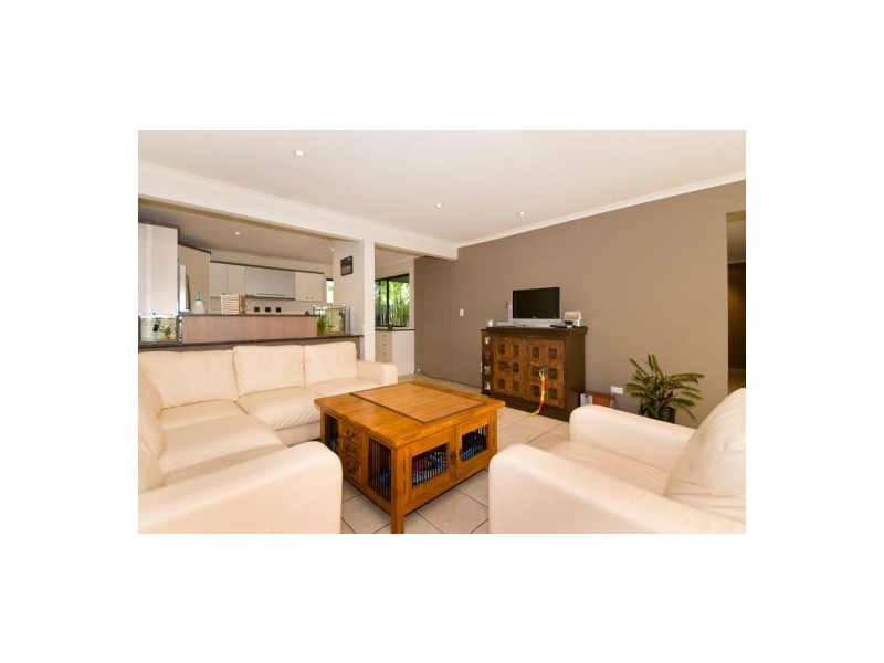 2/118 Petrel Avenue, Mermaid Beach QLD 4218