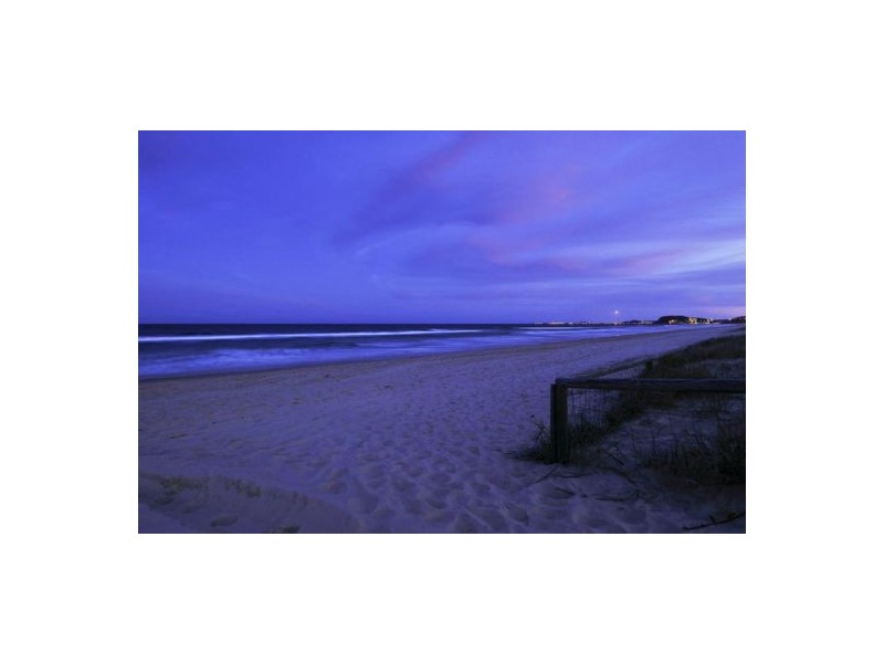 2/118 Petrel Avenue, Mermaid Beach QLD 4218