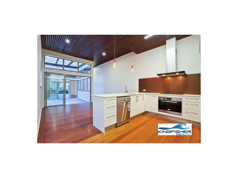 1a/8 Stephens Street, Burleigh Heads QLD 4220