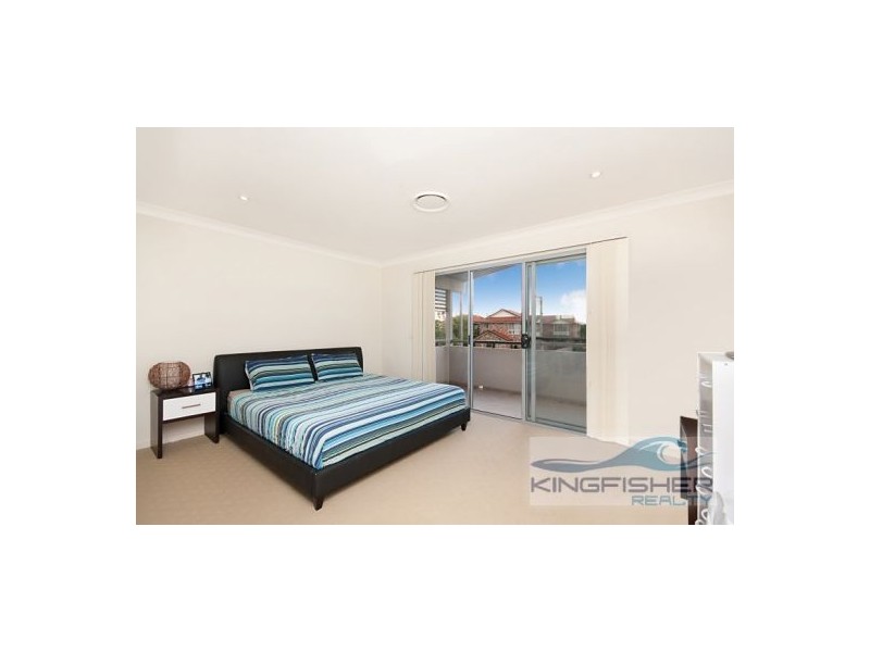 1/12 Ferny Fairway, Burleigh Heads QLD 4220