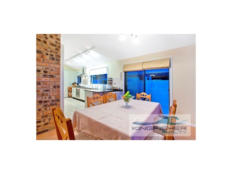 74 Acanthus Avenue, Burleigh Heads QLD 4220