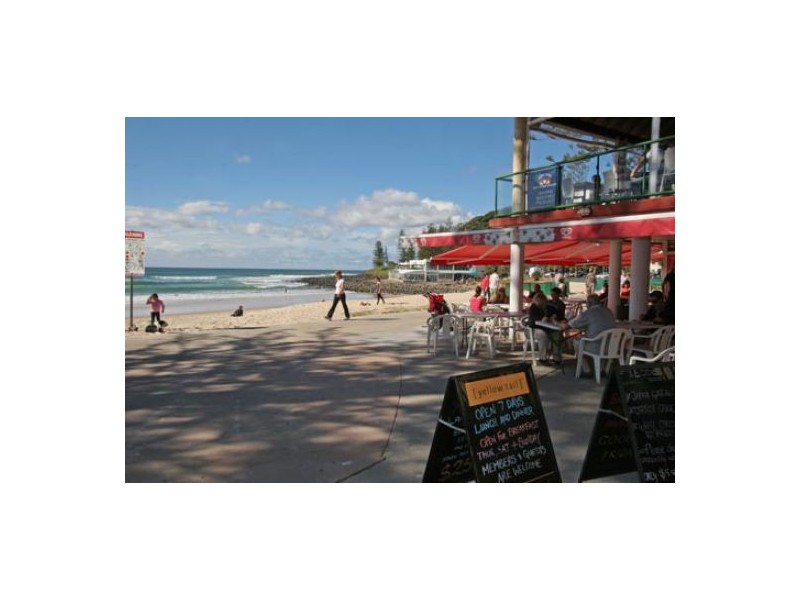 74 Acanthus Avenue, Burleigh Heads QLD 4220