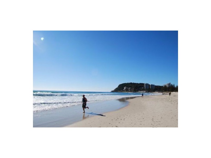 74 Acanthus Avenue, Burleigh Heads QLD 4220