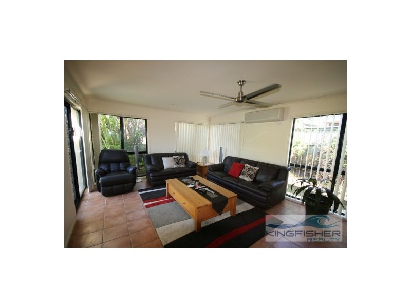 18 Sea Eagle Drive, Burleigh Waters QLD 4220