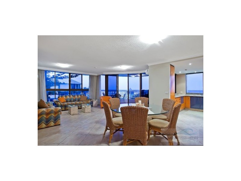 4 / 125 Albatross Avenue, Mermaid Beach QLD 4218