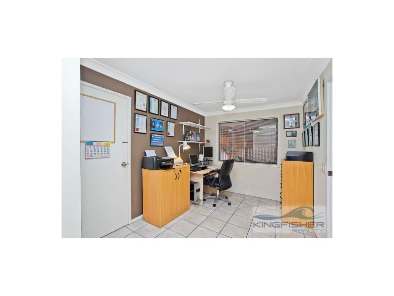 32 Mountain View Avenue, Burleigh Waters QLD 4220