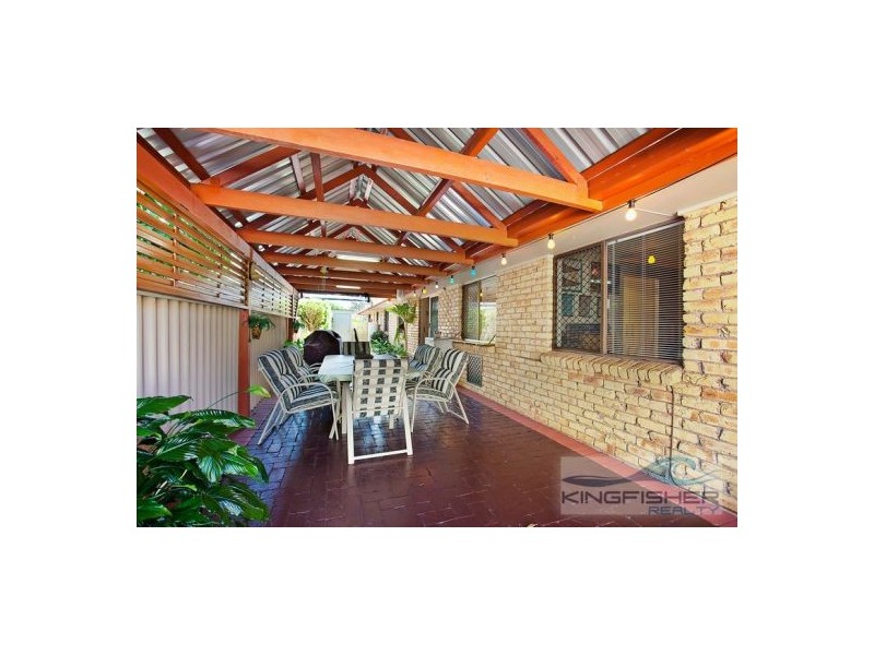 32 Mountain View Avenue, Burleigh Waters QLD 4220