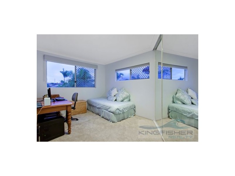 27/24 Ron Penhaligon Way, Robina QLD 4226