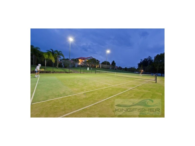 27/24 Ron Penhaligon Way, Robina QLD 4226