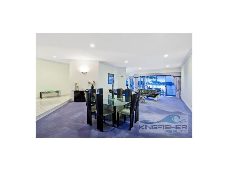 17 Acron Street, Elanora QLD 4221