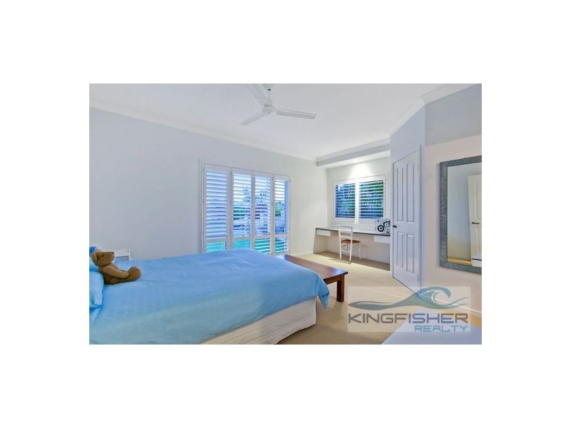 17 Acron Street, Elanora QLD 4221