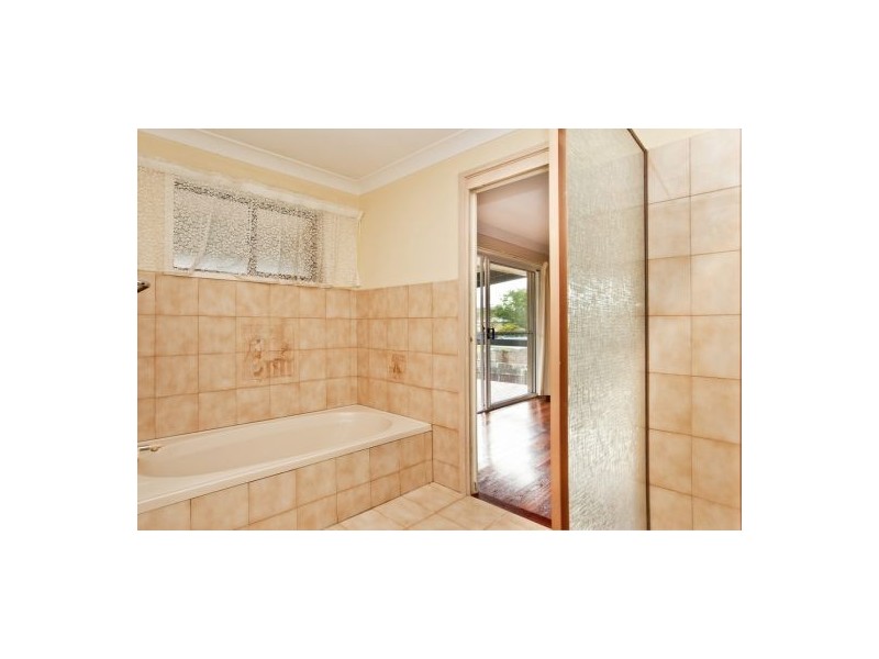 40 Larch Street, Tallebudgera QLD 4228