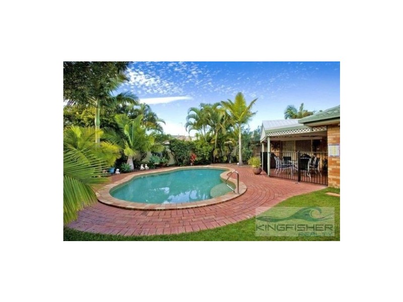 81 Coronet Crescent, Burleigh Waters QLD 4220