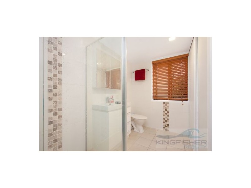 2/1 Burrabee Street, Burleigh Heads QLD 4220