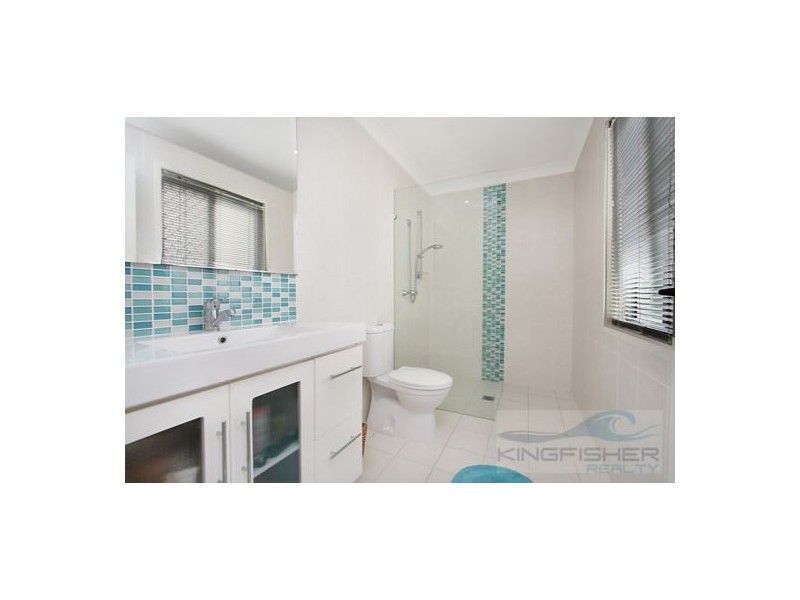 12 Egret Avenue, Burleigh Waters QLD 4220