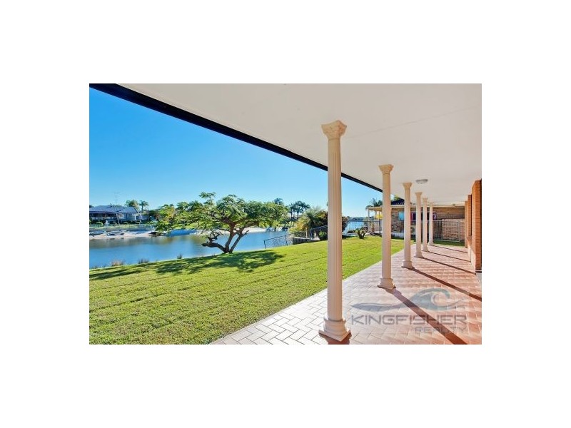 45 Kingfisher Crescent, Burleigh Waters QLD 4220