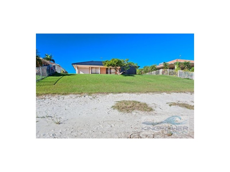 45 Kingfisher Crescent, Burleigh Waters QLD 4220