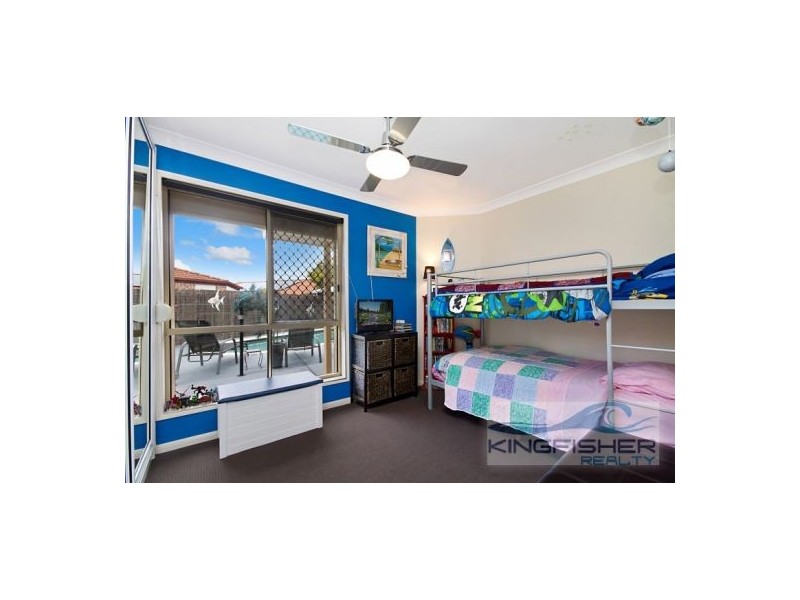 1/4 Carrisa Court, Currumbin Waters QLD 4223