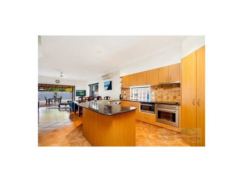 2/18 Ferny Fairway, Burleigh Heads QLD 4220