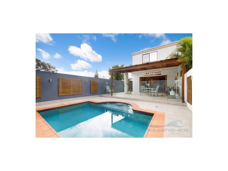 2/18 Ferny Fairway, Burleigh Heads QLD 4220