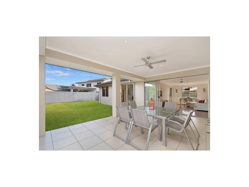 12 Sandpiper Drive, Burleigh Waters QLD 4220