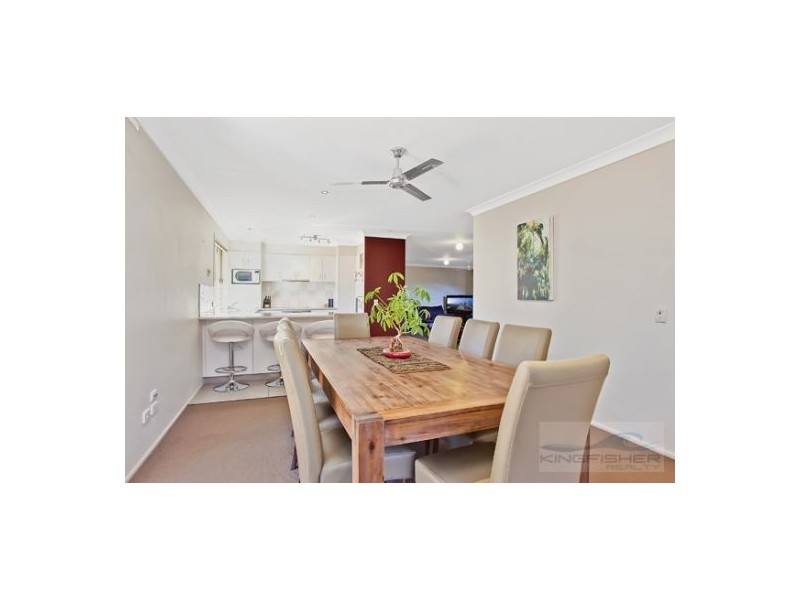 26 Bluemoon Close, Burleigh Waters QLD 4220