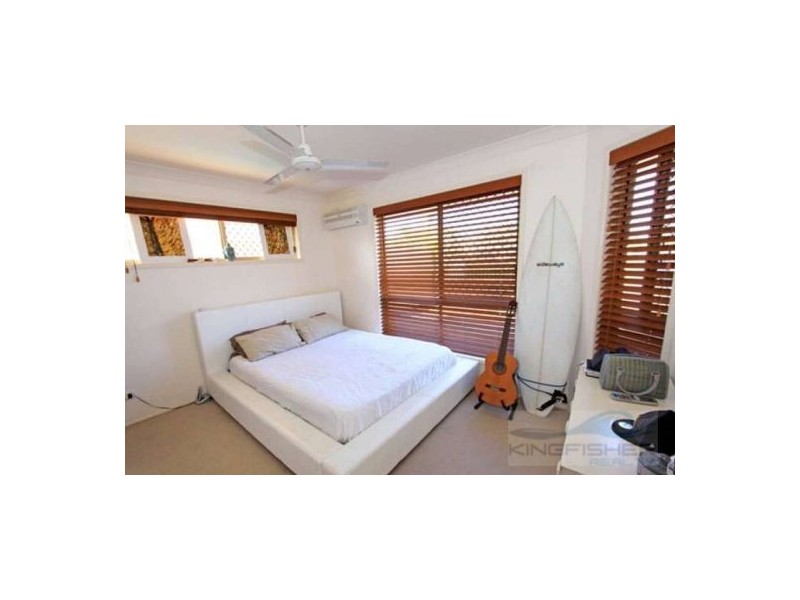 26 Bluemoon Close, Burleigh Waters QLD 4220