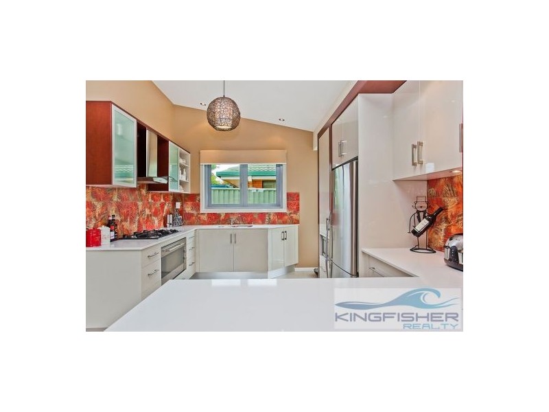 41 Bluejay Street, Burleigh Waters QLD 4220