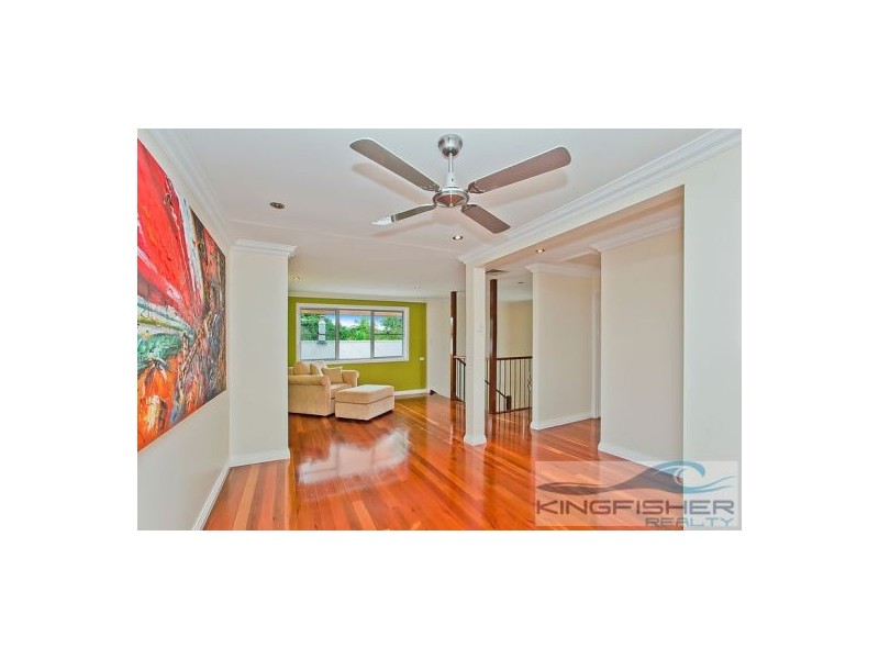 41 Bluejay Street, Burleigh Waters QLD 4220