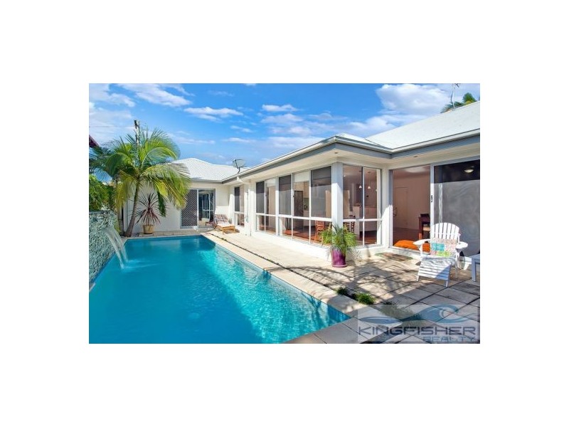 9 Tern Drive, Burleigh Waters QLD 4220