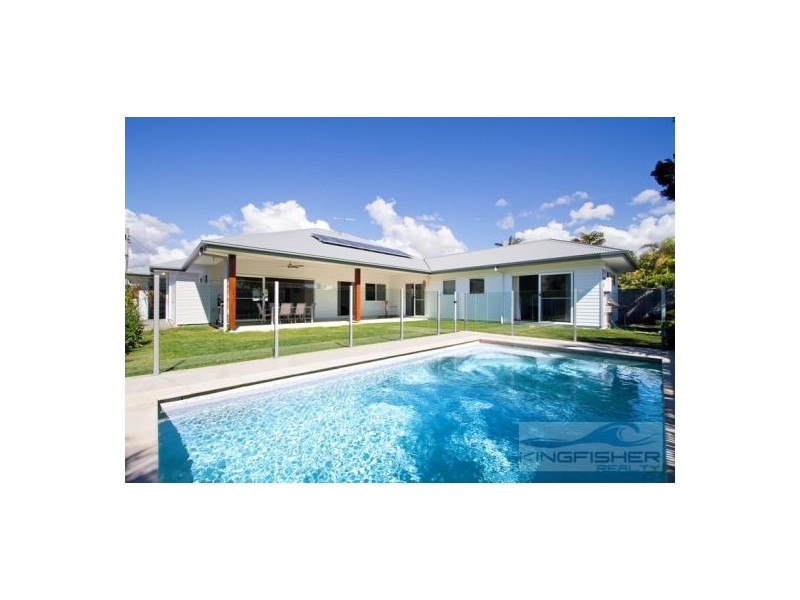 13 Sandpiper Drive, Burleigh Waters QLD 4220