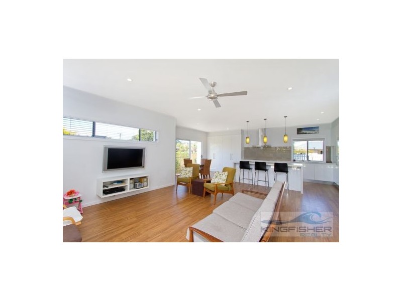 13 Sandpiper Drive, Burleigh Waters QLD 4220