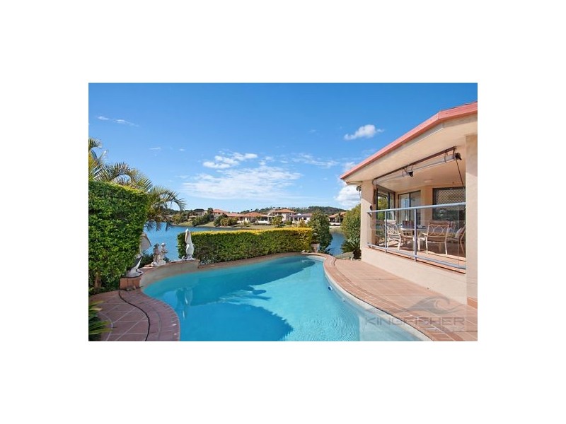 144 Dunlin Drive, Burleigh Waters QLD 4220