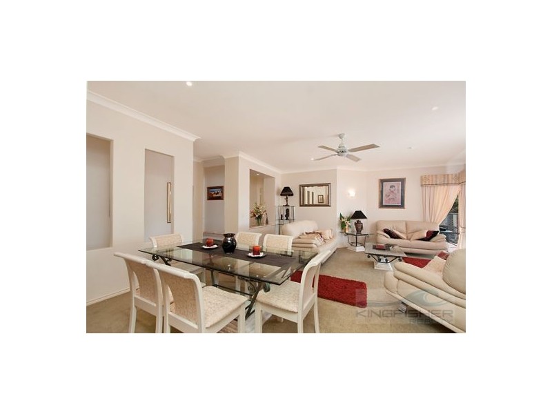 144 Dunlin Drive, Burleigh Waters QLD 4220