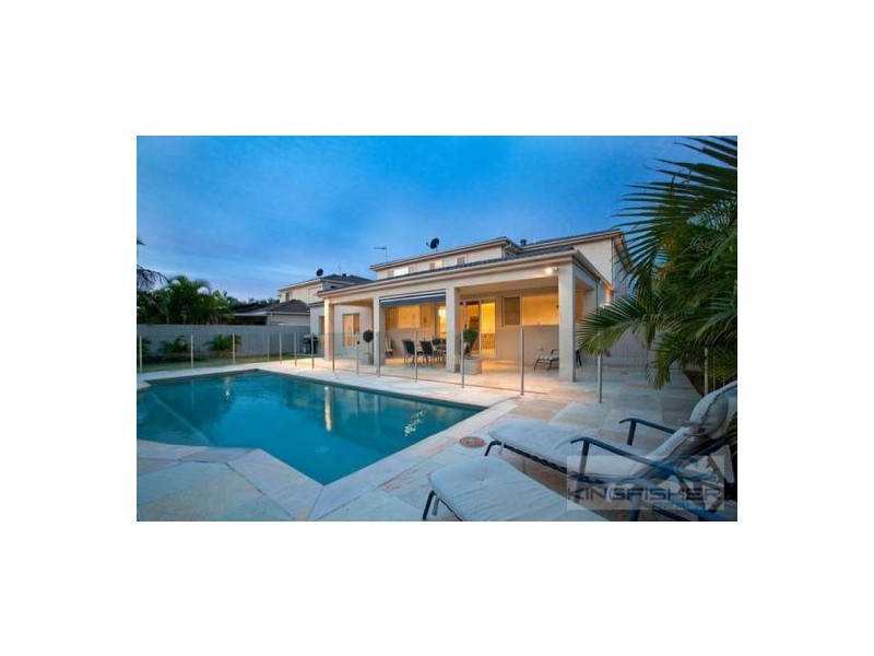 111 Dunlin Drive, Burleigh Waters QLD 4220