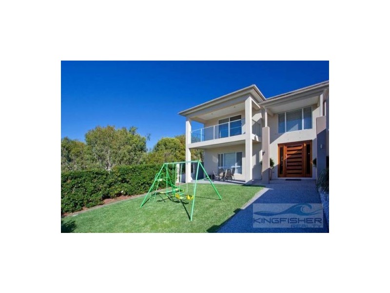 111 Dunlin Drive, Burleigh Waters QLD 4220